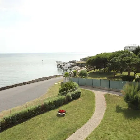 Apartment Royan, 3 Pieces, 6 Personnes - Fr-1-494-11 *